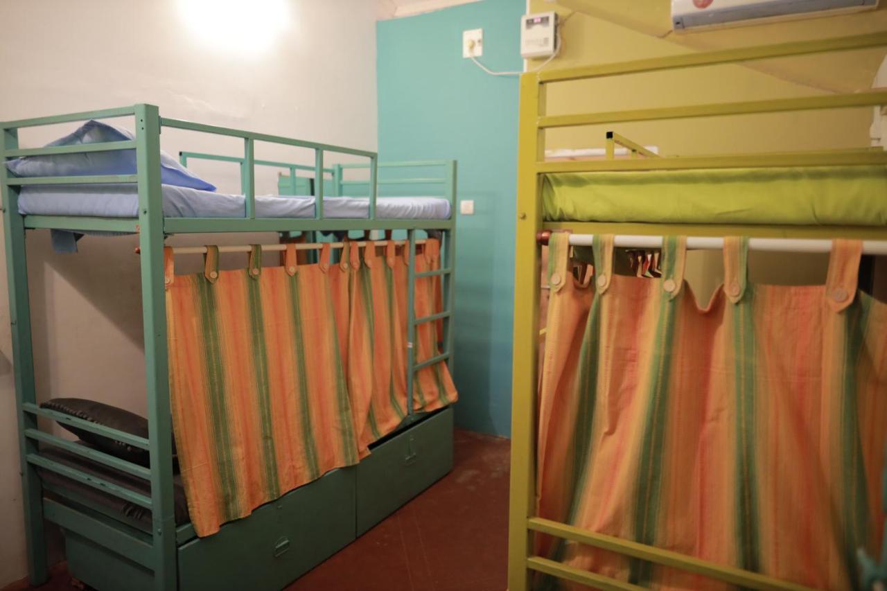 Gaia Hostels 안주나 외부 사진