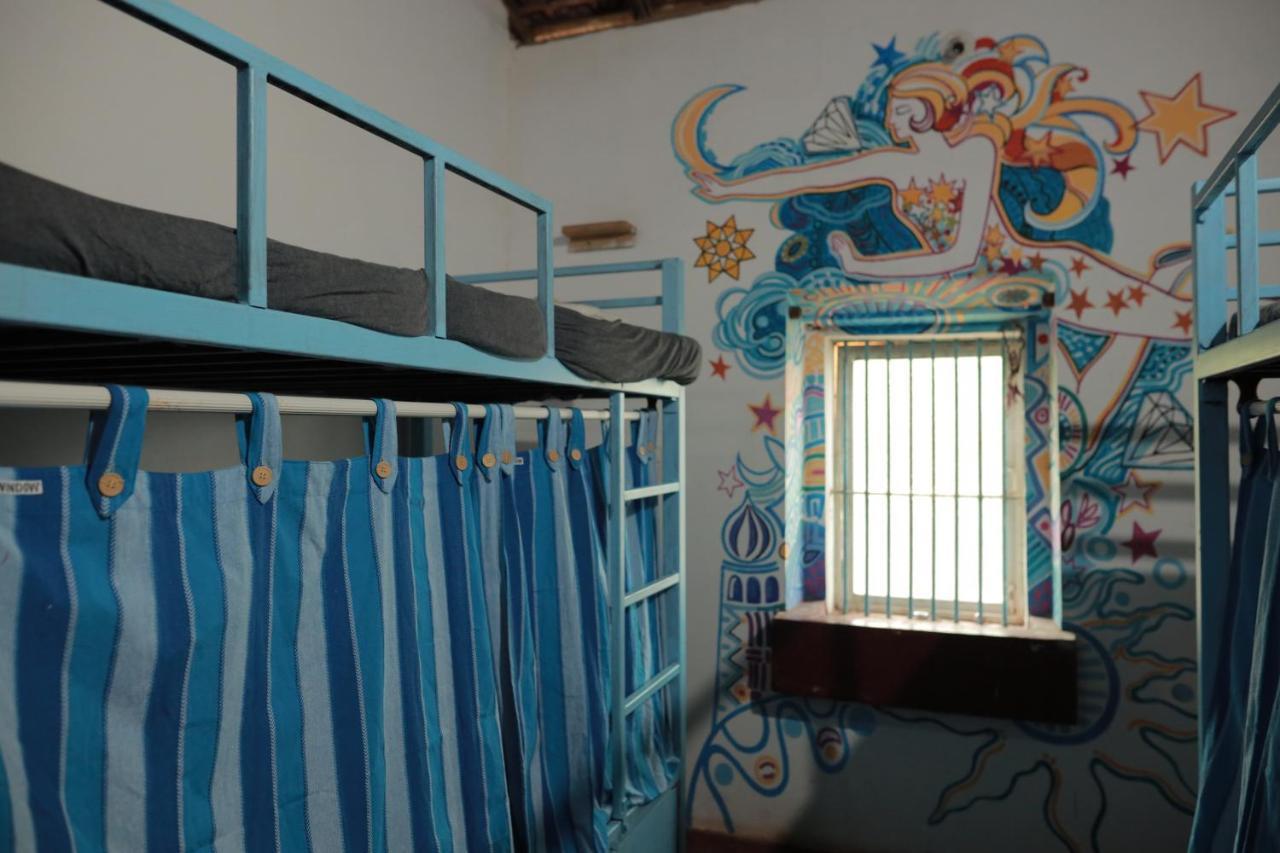 Gaia Hostels 안주나 외부 사진